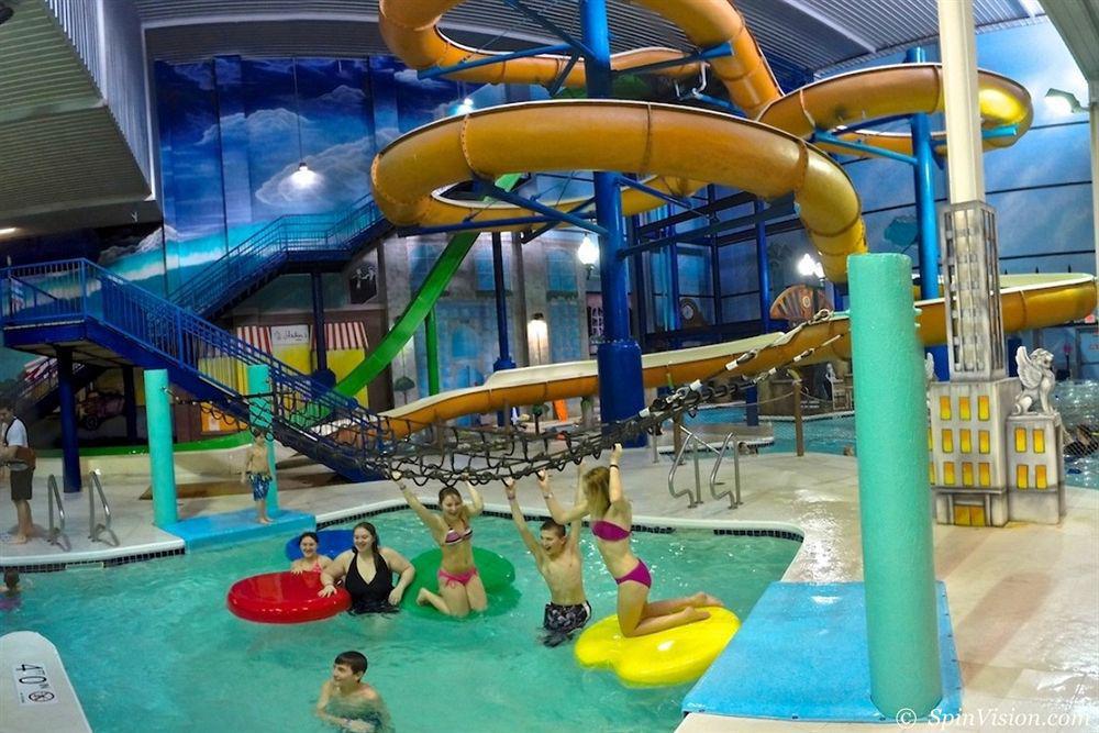 Metropolis Resort - Eau Claire Buitenkant foto